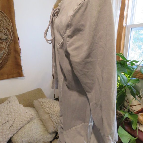 Light grey XCVI ruched tie neck dress - size large - great condition - Picture 6 of 7